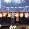 Kabiro Adpim Jatim Raih Jawa Pos Radar Surabaya Awards 2026, Dinobatkan sebagai Pemimpin Komunikasi Publik Inklusif