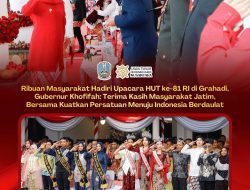 Ribuan Warga Ikuti Upacara Penurunan Bendera HUT ke-81 RI di Grahadi, Khofifah Apresiasi Semangat Nasionalisme