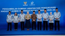 Menkomdigi Lantik KIP 2026–2030, Targetkan Indeks Keterbukaan Informasi Publik Tembus 75
