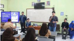 Implementasi Aplikasi Pembelajaran Elektronika Berbasis Mobile di SMK Negeri 10 Kota Bekasi, Mendukung Digitalisasi dan Inovasi Pembelajaran