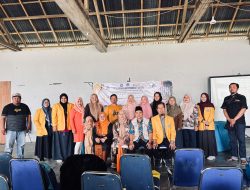 Dorong Ekosistem Wisata Halal, Tim Dosen FIS UNP Dampingi UMKM Alahan Panjang Raih Sertifikasi Halal