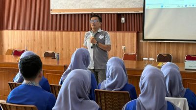 Siswa SMKN 1 Cipanas Bersiap Menghadapi Asking Era