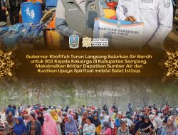 Gubernur Khofifah Turun Langsung Salurkan Air Bersih dan Bagikan Sembako Bagi Masyarakat Terdampak Kekeringan di Kedungdung – Kabupaten Sampang