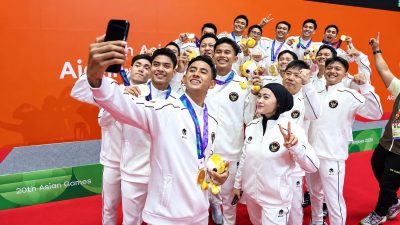 Tim Putra Bulu Tangkis Sumbang Emas Dipuji Presiden
