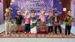 TK Khas Darul Adab Profetika Peringati Hari Batik Nasional, Kenalkan Warisan Budaya Sejak Dini