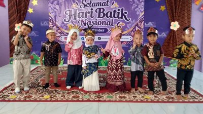 TK Khas Darul Adab Profetika Peringati Hari Batik Nasional, Kenalkan Warisan Budaya Sejak Dini